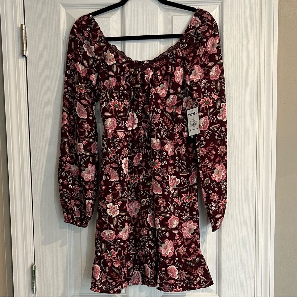 New Derek Heart Burgundy Floral Dress. Medium